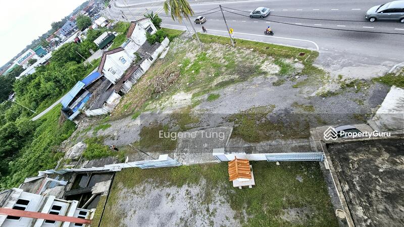 For Sale - Commercial land with 2 adjoined shophouses and 2 five-storey buildings in Sungai Jawi