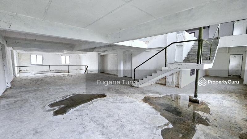 For Sale - Commercial land with 2 adjoined shophouses and 2 five-storey buildings in Sungai Jawi