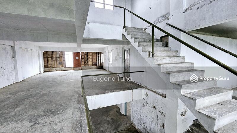 For Sale - Commercial land with 2 adjoined shophouses and 2 five-storey buildings in Sungai Jawi