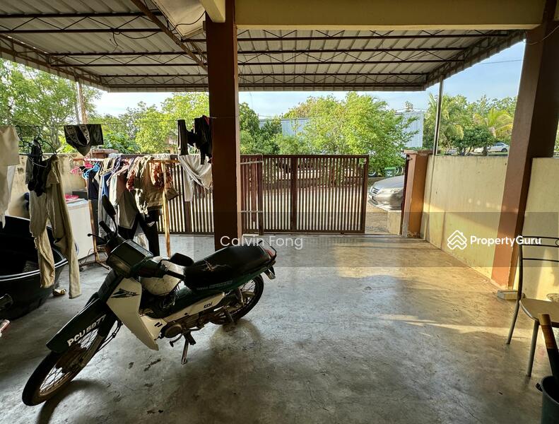 Car porch