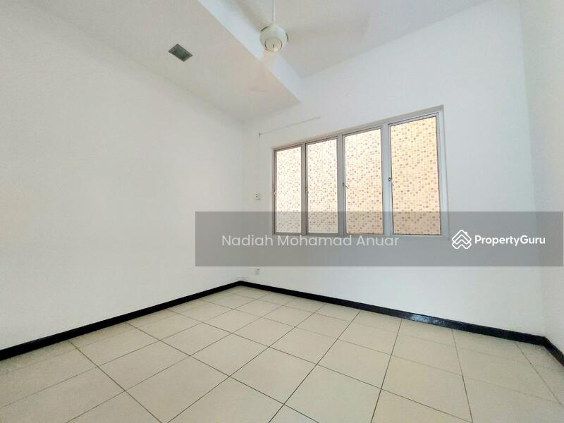Untuk Dijual - Anjung Suasana