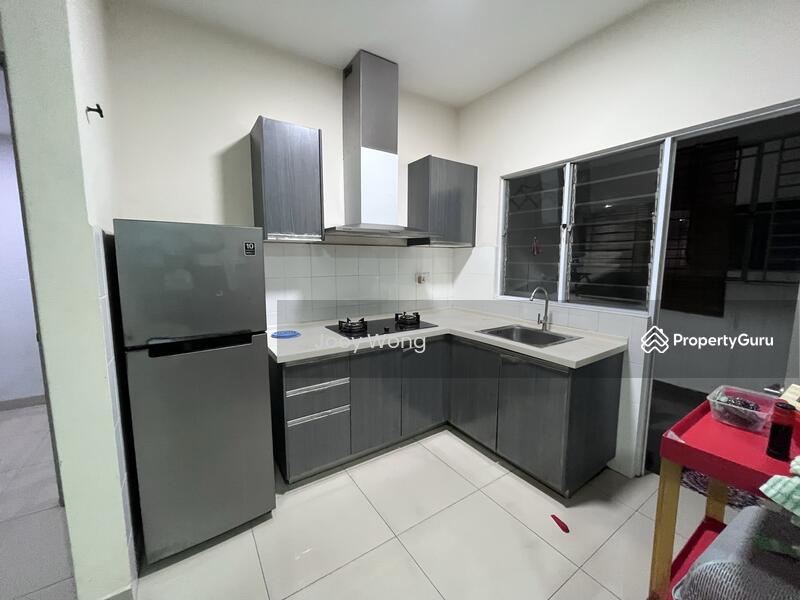 Untuk Dijual - Koi Boulevard