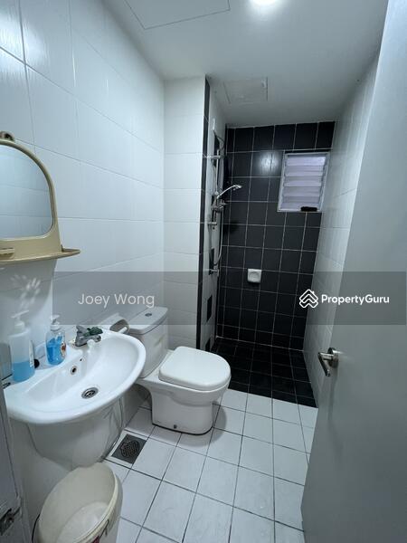 Untuk Dijual - Koi Boulevard
