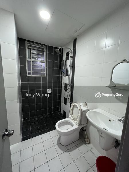 Untuk Dijual - Koi Boulevard