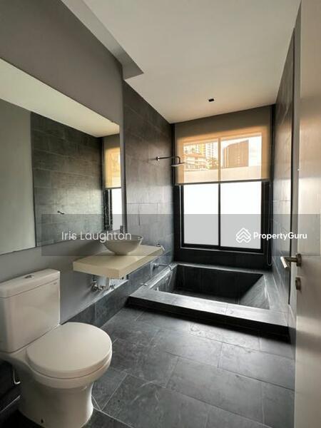sunken bath tub