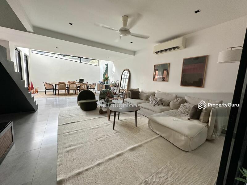 Note: living room soafa set anda dining table & chairs are not included in the sale