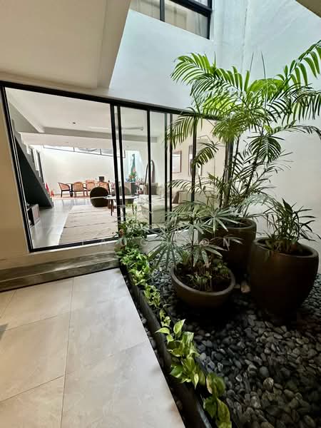 2.5-storey Terraced House for Sale in Bukit Bandaraya (Bangsar) - Iris Laughton - Courtyard area - PropertyGuru.com.my