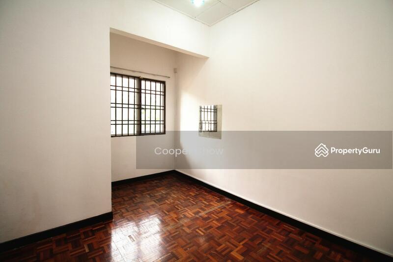 2-storey Terraced House for Sale in Taman Kelana Idaman (Ara Damansara) - Cooper Chow - PropertyGuru.com.my