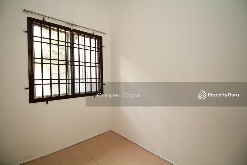 2-storey Terraced House for Sale in Taman Kelana Idaman (Ara Damansara) - Cooper Chow - PropertyGuru.com.my