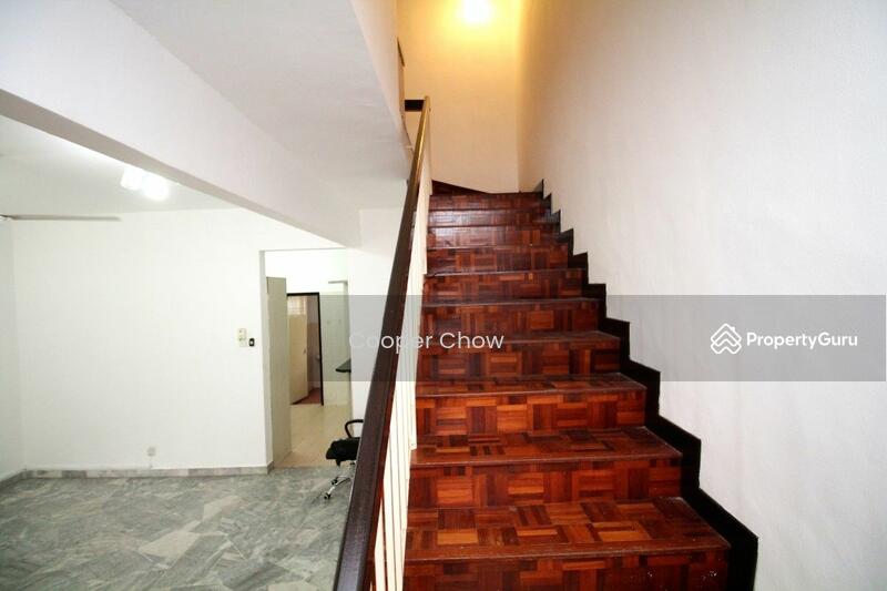 2-storey Terraced House for Sale in Taman Kelana Idaman (Ara Damansara) - Cooper Chow - PropertyGuru.com.my