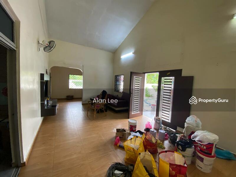 Single Storey Taman Daya, Jalan Rumbia, Taman Daya, Johor Bahru