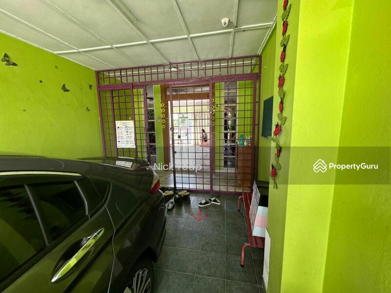 For Sale - Taman Salak Selatan Garden