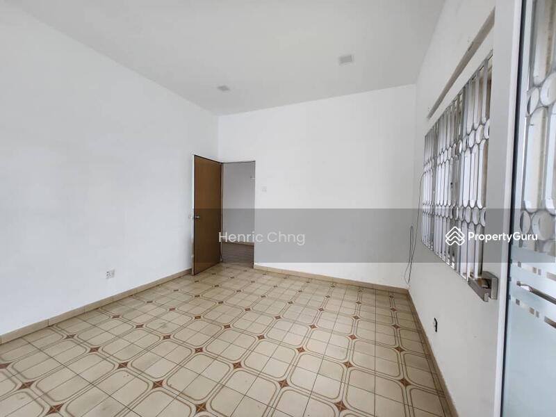 Shop for Rent in Taman Kebun Teh (Johor Bahru) - Henric Chng - PropertyGuru.com.my
