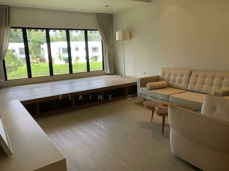 Rumah Bandar untuk Disewa di Country Heights (Kajang) - Elaine Ding - Living Room - PropertyGuru.com.my