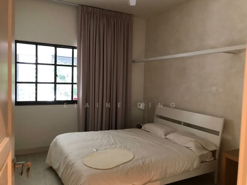 Rumah Bandar untuk Disewa di Country Heights (Kajang) - Elaine Ding - Bedroom - PropertyGuru.com.my