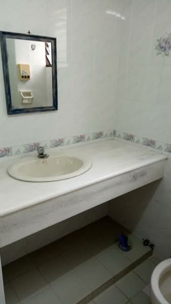 Kondominium untuk Dijual di Eden Fairway Condominium - Pen Teo - PropertyGuru.com.my