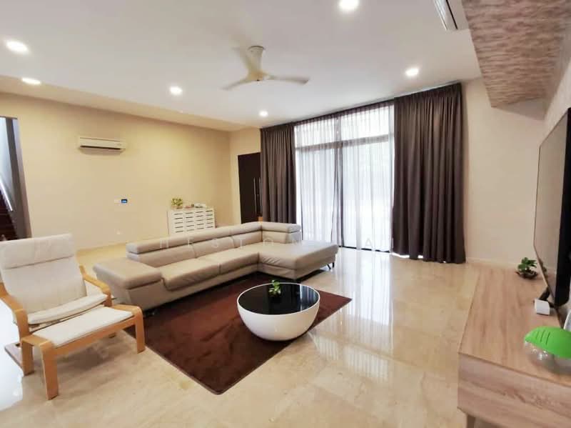 Rumah Banglo untuk Dijual di Iskandar Puteri (Nusajaya) (Johor) - Heston Lai - Living Room - PropertyGuru.com.my
