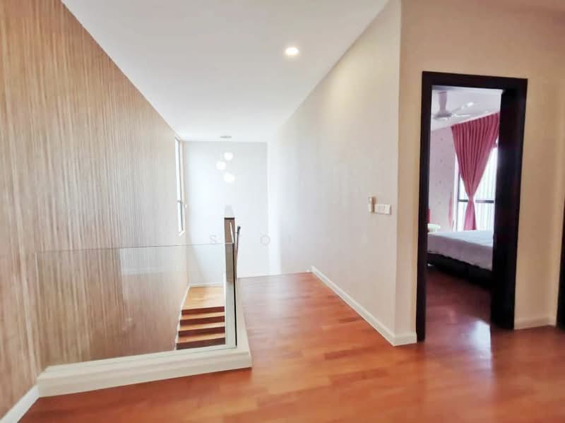 Rumah Banglo untuk Dijual di Iskandar Puteri (Nusajaya) (Johor) - Heston Lai - Corridor - PropertyGuru.com.my