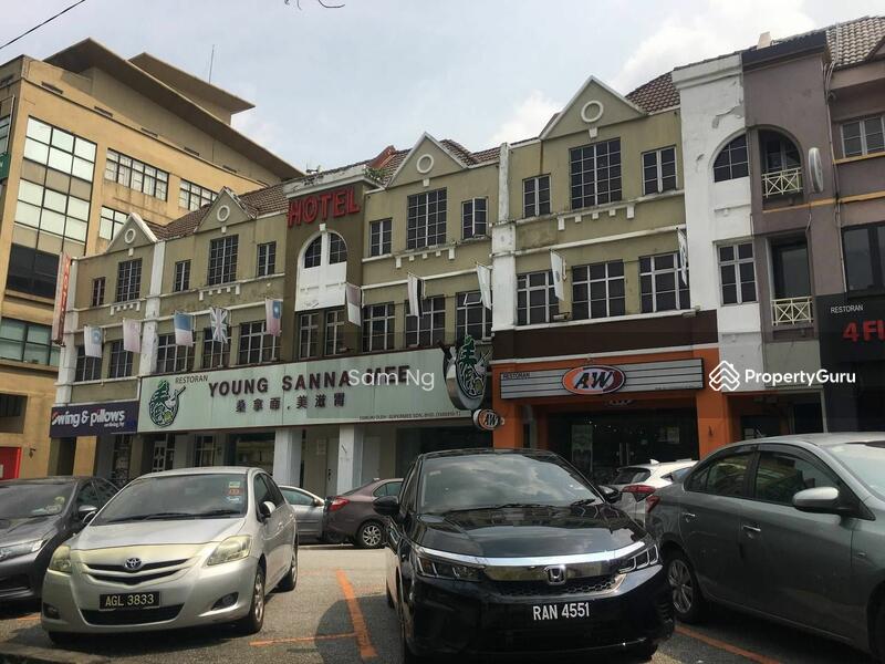 Untuk Disewa - Taipan Usj 10 Intermediate Shop (Facing Main Road) For Rent