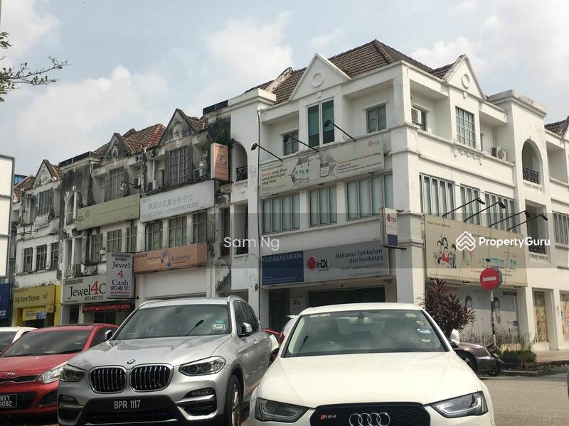 Untuk Disewa - Taipan Usj 10 Intermediate Shop (Facing Main Road) For Rent