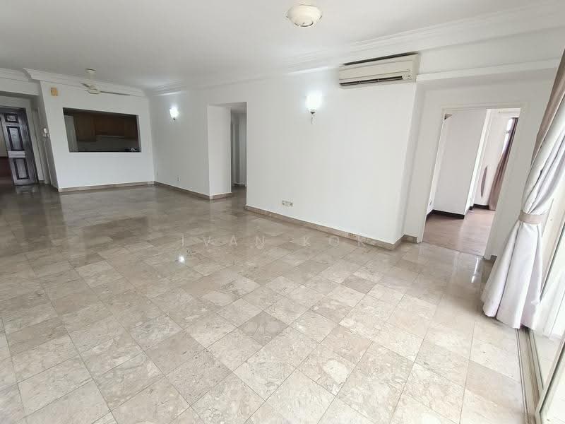 Kondominium untuk Dijual di Bungaraya Condominium - Ivan Kok - Living Room - PropertyGuru.com.my