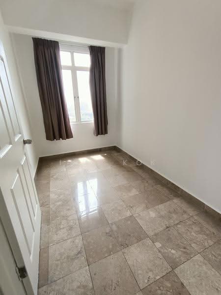 Kondominium untuk Dijual di Bungaraya Condominium - Ivan Kok - PropertyGuru.com.my