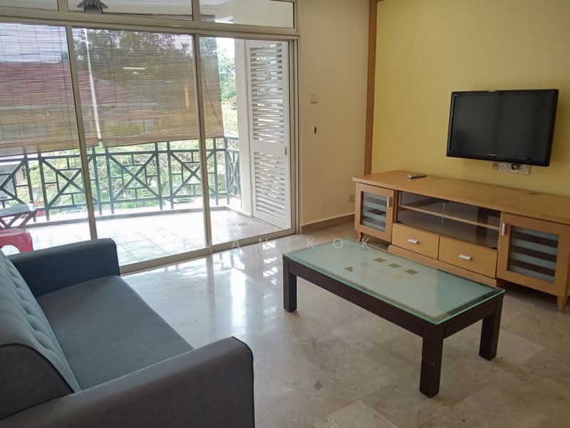 Kondominium untuk Dijual di Bungaraya Condominium - Ivan Kok - Living Room - PropertyGuru.com.my