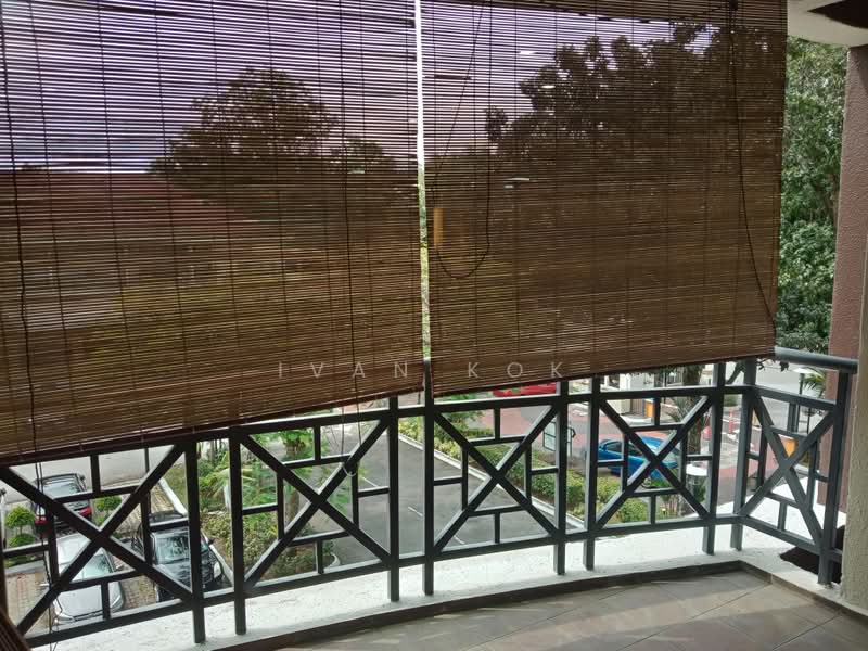 Kondominium untuk Dijual di Bungaraya Condominium - Ivan Kok - Balcony - PropertyGuru.com.my