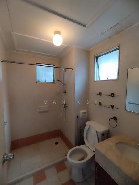 Condominium for Sale at Bungaraya Condominium - Ivan Kok - Bathroom - PropertyGuru.com.my