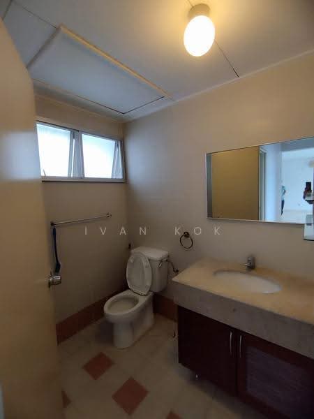 Condominium for Sale at Bungaraya Condominium - Ivan Kok - Bathroom - PropertyGuru.com.my