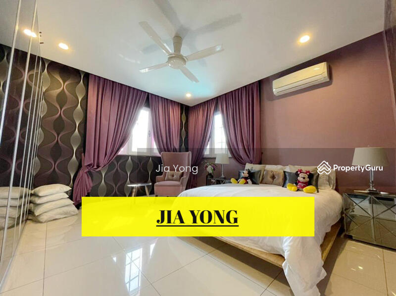 Tanjung bungah hillside bungalow house, Tanjung Bungah, Timor Laut