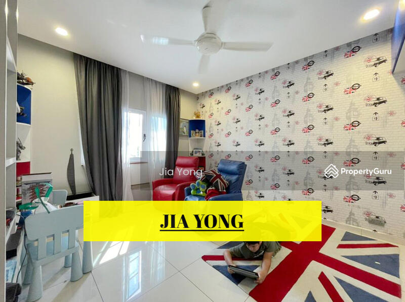 Tanjung bungah hillside bungalow house, Tanjung Bungah, Timor Laut