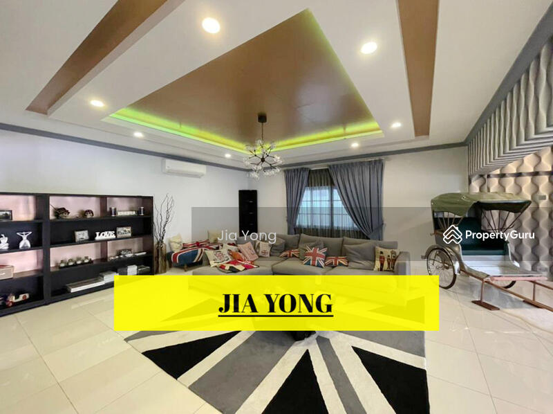 Tanjung bungah hillside bungalow house, Tanjung Bungah, Timor Laut