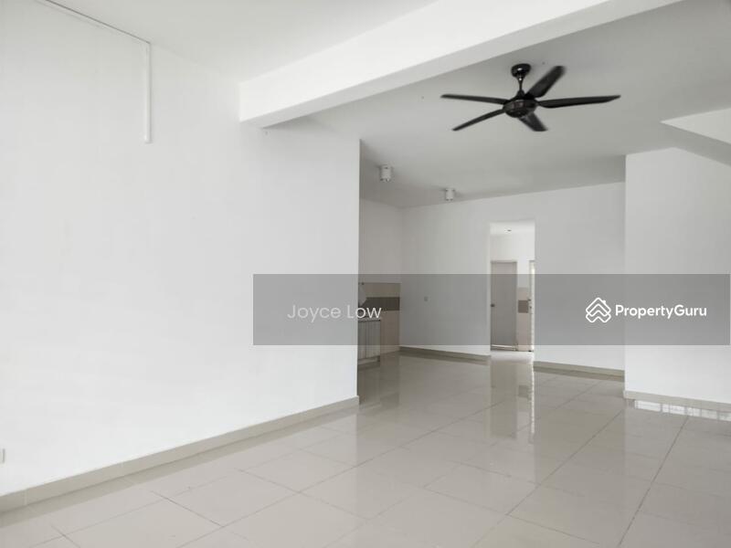 For Sale - Cascadia Lake Vista