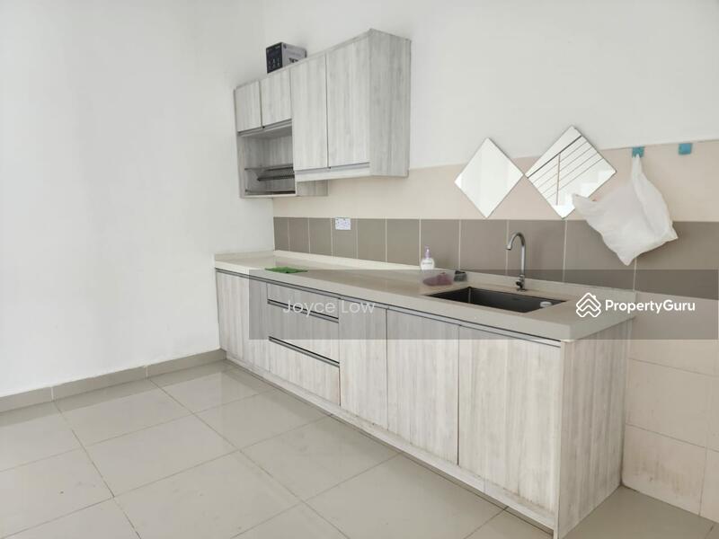 For Sale - Cascadia Lake Vista