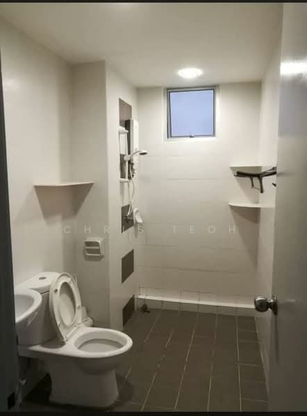 Condominium for Rent at The Golden Triangle Condominium - Chris Teoh - Bathroom - PropertyGuru.com.my