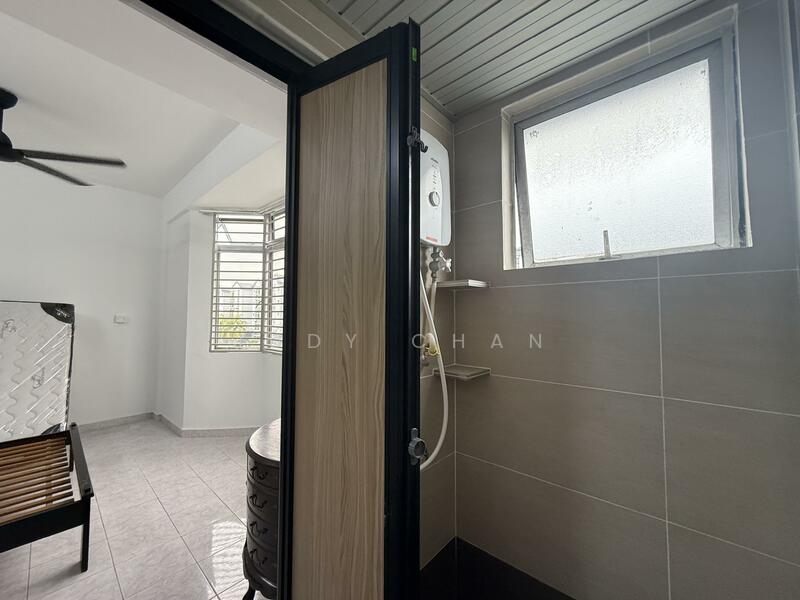 Untuk Disewa - Subang Perdana Goodyear Court 10