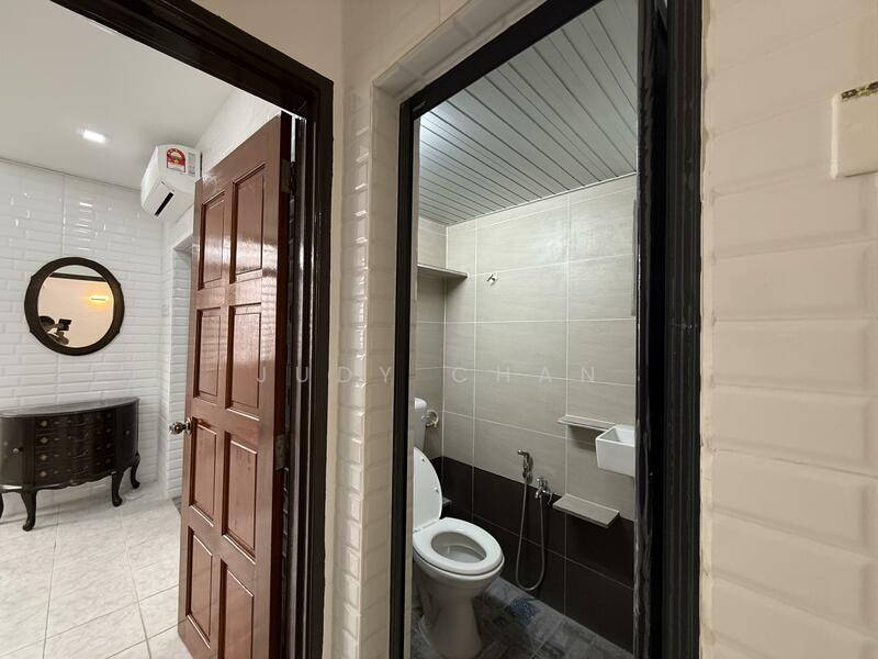 Untuk Disewa - Subang Perdana Goodyear Court 10