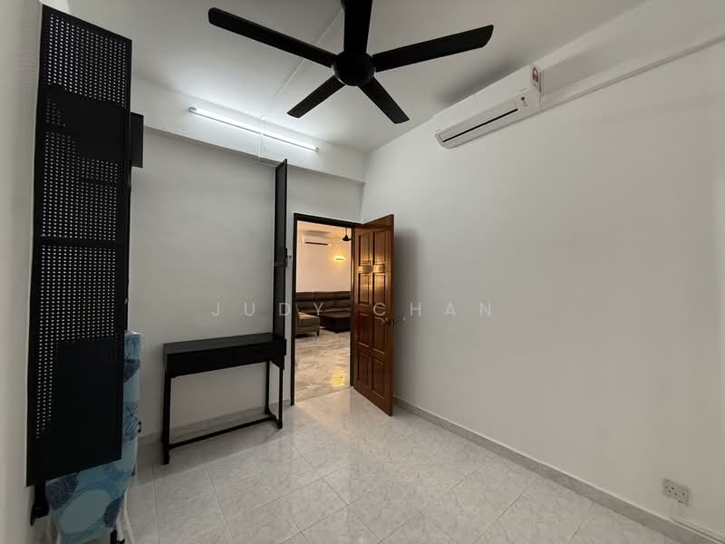 Untuk Disewa - Subang Perdana Goodyear Court 10