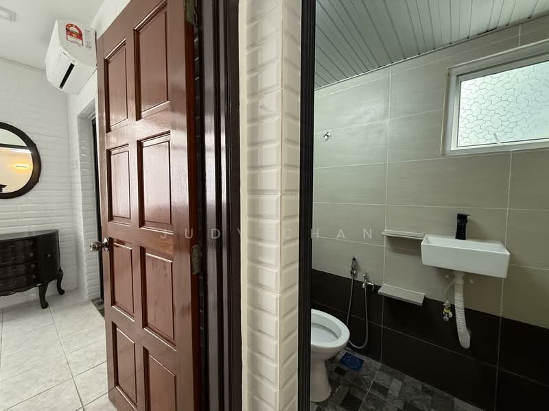 Untuk Disewa - Subang Perdana Goodyear Court 10