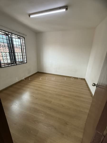 Rumah Flat untuk Disewa di Pangsapuri Damai Uama, jalan damai utama 7, taman utama 47180 puchong - Lai Kim Yong - Interior - PropertyGuru.com.my
