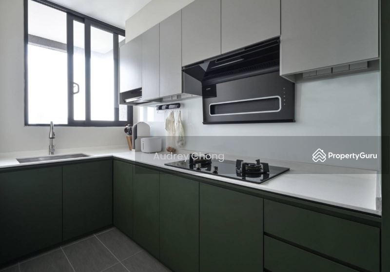 For Sale - BALAKONG!! NEAR MRT!! RM200K!! FREEHOLD!! FULLY FURNISHED!!