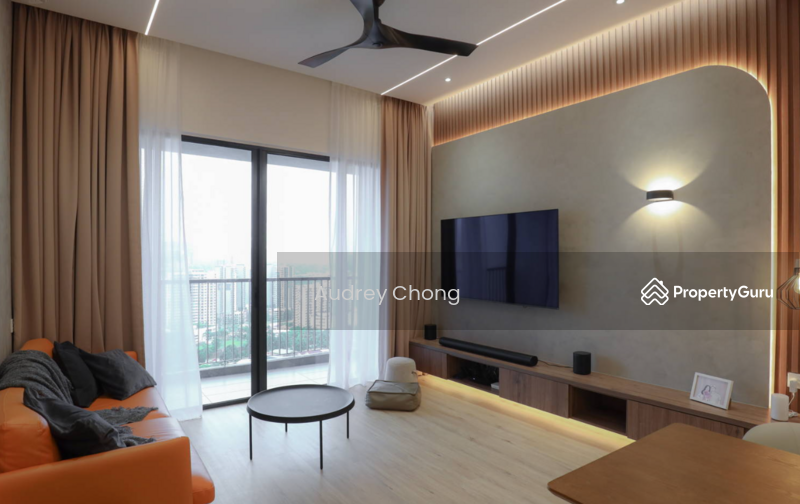 Untuk Dijual - 200K! 200K! Free Furnished! 2 rooms (600 sqft) Free all Legal fees!