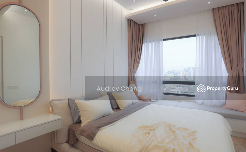 Untuk Dijual - 200K! 200K! Free Furnished! 2 rooms (600 sqft) Free all Legal fees!