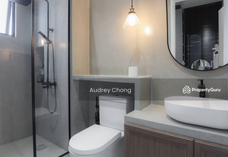 Untuk Dijual - 200K! 200K! Free Furnished! 2 rooms (600 sqft) Free all Legal fees!
