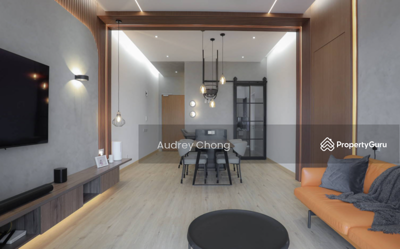 Untuk Dijual - 200K! 200K! Free Furnished! 2 rooms (600 sqft) Free all Legal fees!