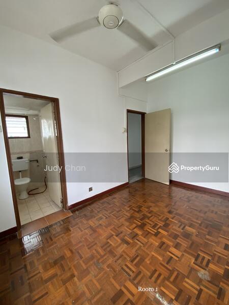 Untuk Dijual - Subang Perdana Goodyear Court 10