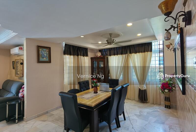 For Sale - 2 Storey Bungalow, Tasik Dedap, Pantai Sepang Putra, Sg Pelek, Tanjong Sepat