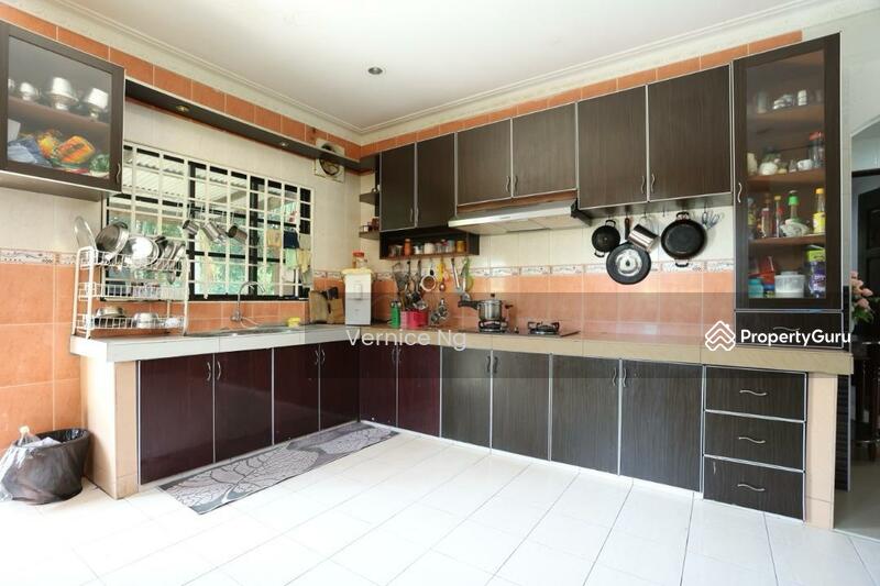 For Sale - 2 Storey Bungalow, Tasik Dedap, Pantai Sepang Putra, Sg Pelek, Tanjong Sepat