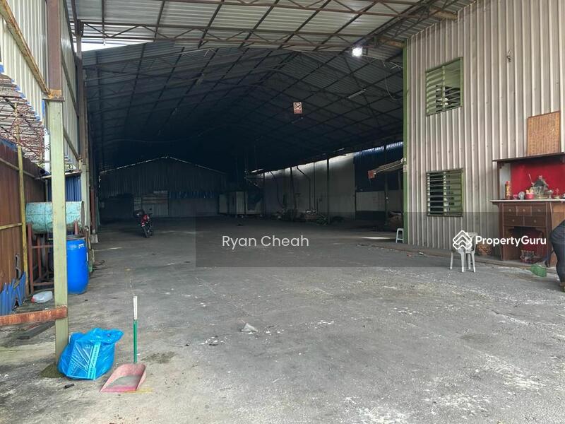 Untuk Dijual - Warehouse at Puchong
